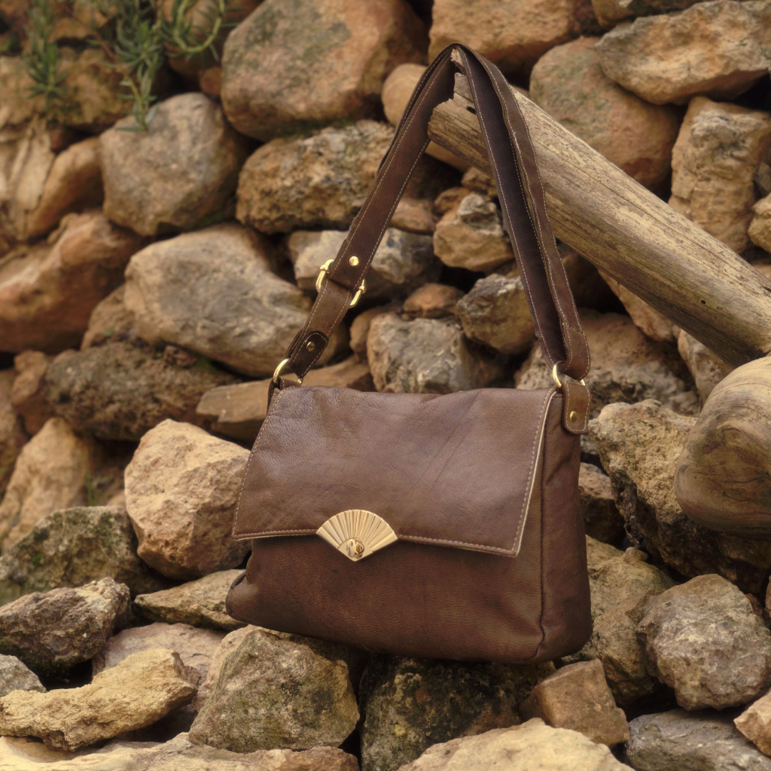 The Small Leather Flap Bag (Tobacco)