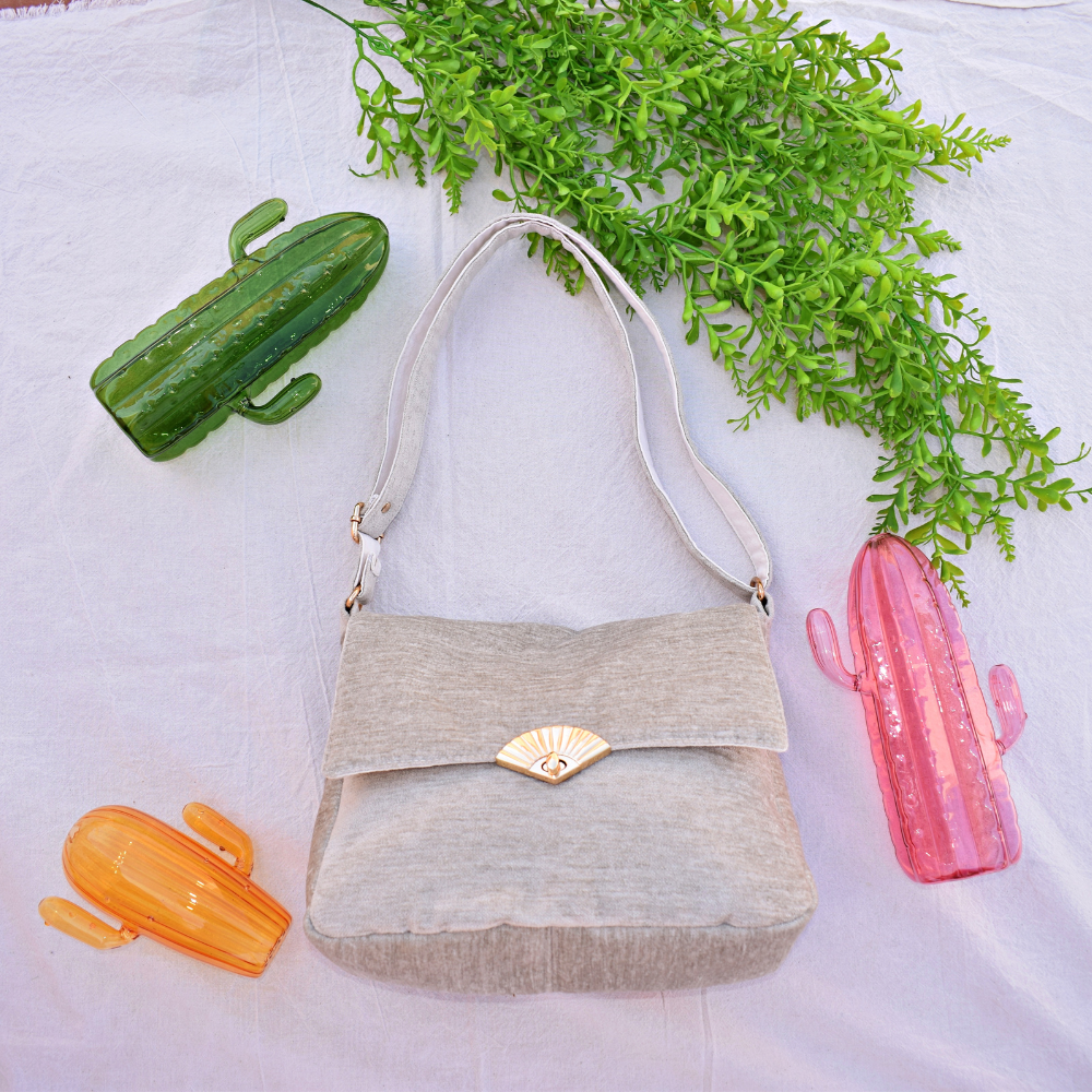 The Big Flap Bag (Pearl Grey)