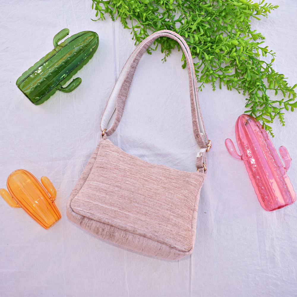 The Small Flap Bag (Dusty Pink)